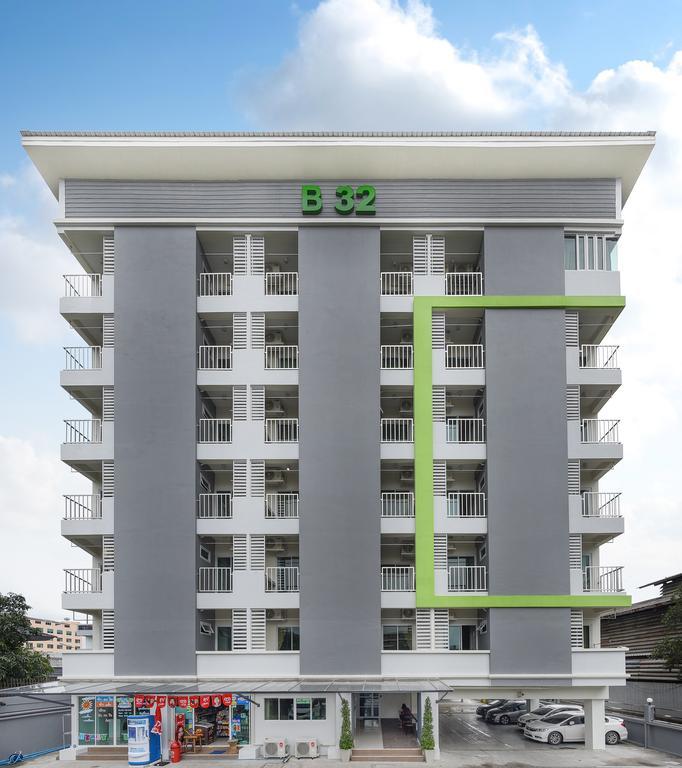 B32号公寓 曼谷 外观 照片